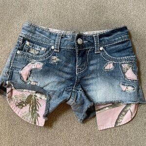 Grace in La Embroidered Jean Shorts Women's Size 25